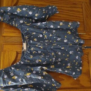 So,size Med, brand new, blue, purple, green and yellow and white colors, pretty.